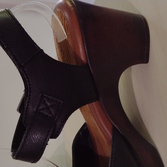 Boc black vegan leather clogs size 9M - Picture 12 of 16